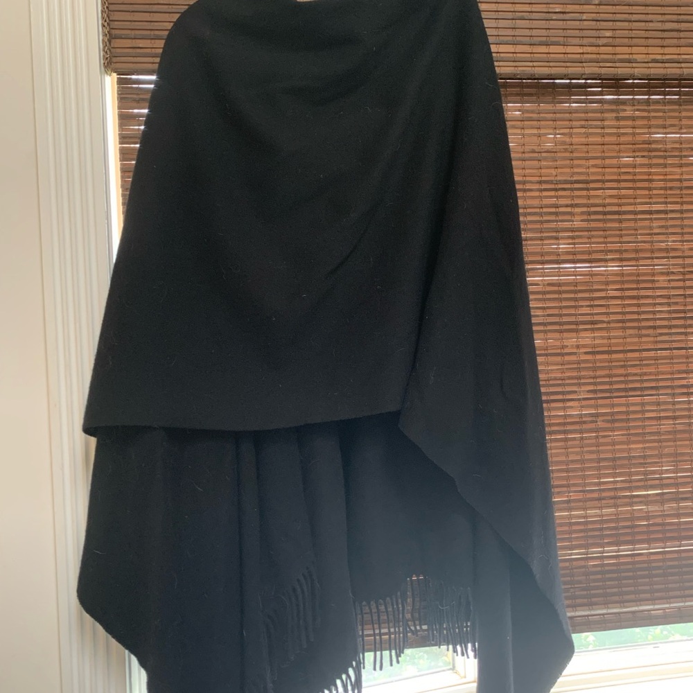Les Copains Shawl